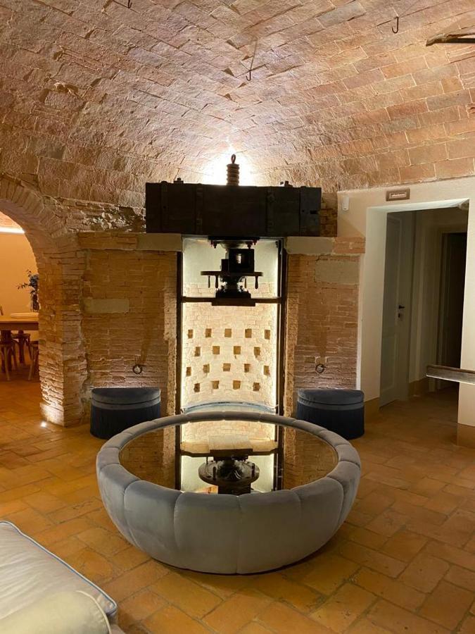 Bed and Breakfast Relais Maria Cristina Chianni Esterno foto