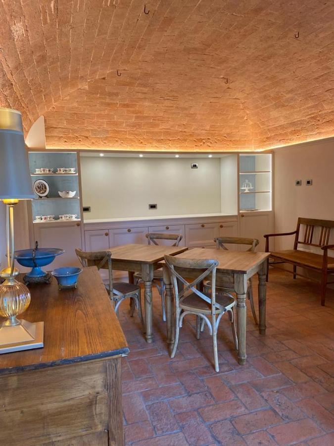 Bed and Breakfast Relais Maria Cristina Chianni Esterno foto